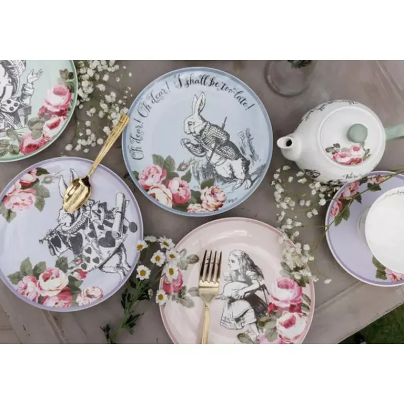 Assiettes À Desserts-Kitchen Craft ALICE IN WONDERLAND  Assiette à dessert en porcelaine D21cm KitchenCraft Les 4 dans un coffret cadeau