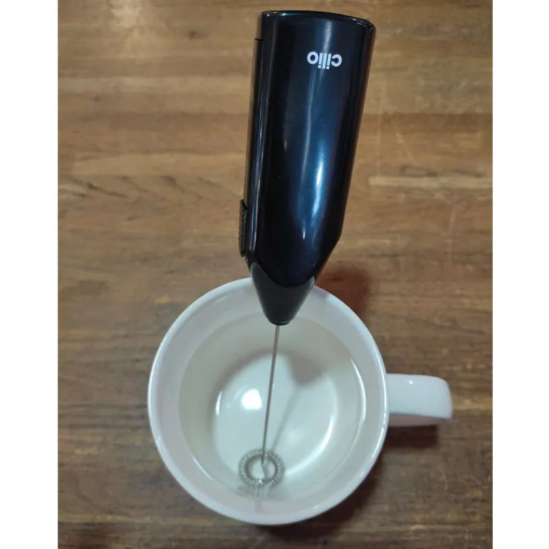 Chocolatière-cilio CREMOSO Mousseur à lait électrique Aerolatte Mini fouet émulsionneur Noir