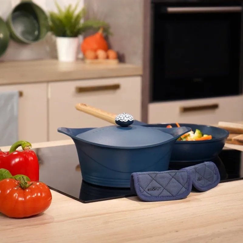 L'incroyable Cocotte Cookut | Cocottes En Fonte Aluminium-COOKUT L´incroyable Cocotte Revêtement céramique Bleu Myrtille - Sans Bouton Ni Manique 28 cm