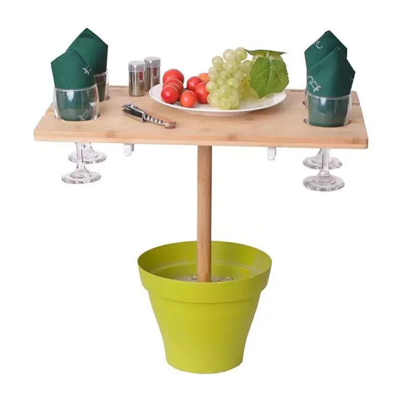 Paniers Pique-nique-Les Jardins de la Comtesse Malle Panier Pique Nique osier avec table Saint Honoré  vert 4 personnes