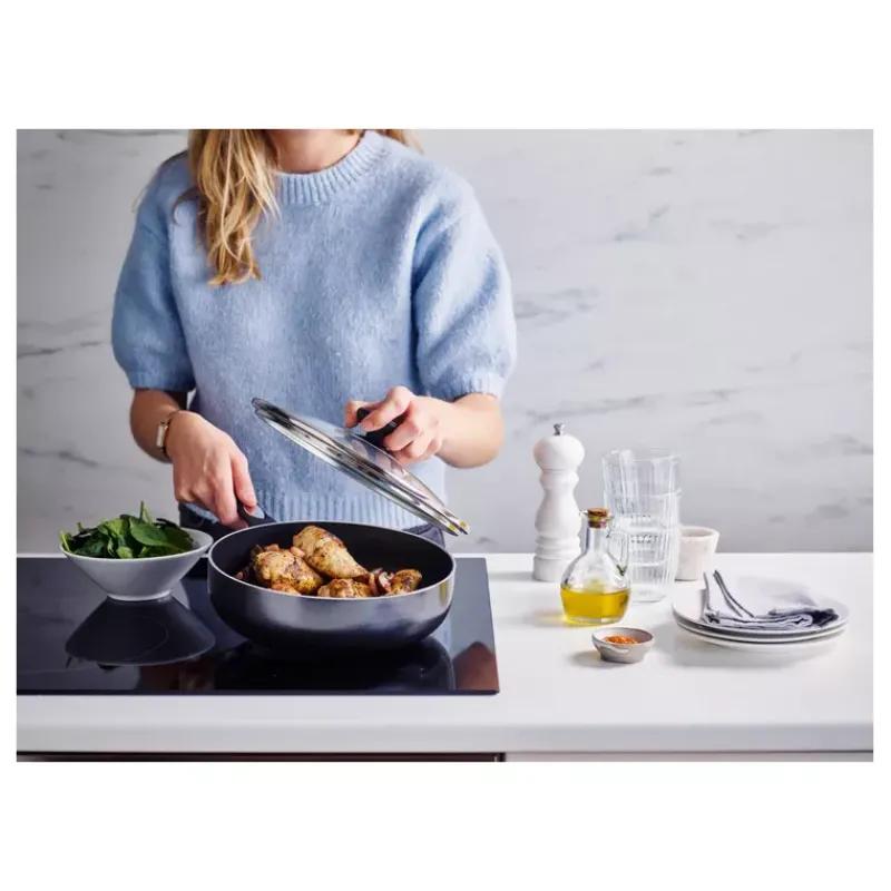 Sauteuses Revêtements Céramique | Sauteuses Revêtements Anti-adhérents-BEKA PRO INDUC Sauteuse Corps alu ép 3mm revêtement céramique Induction + Couvercle D24