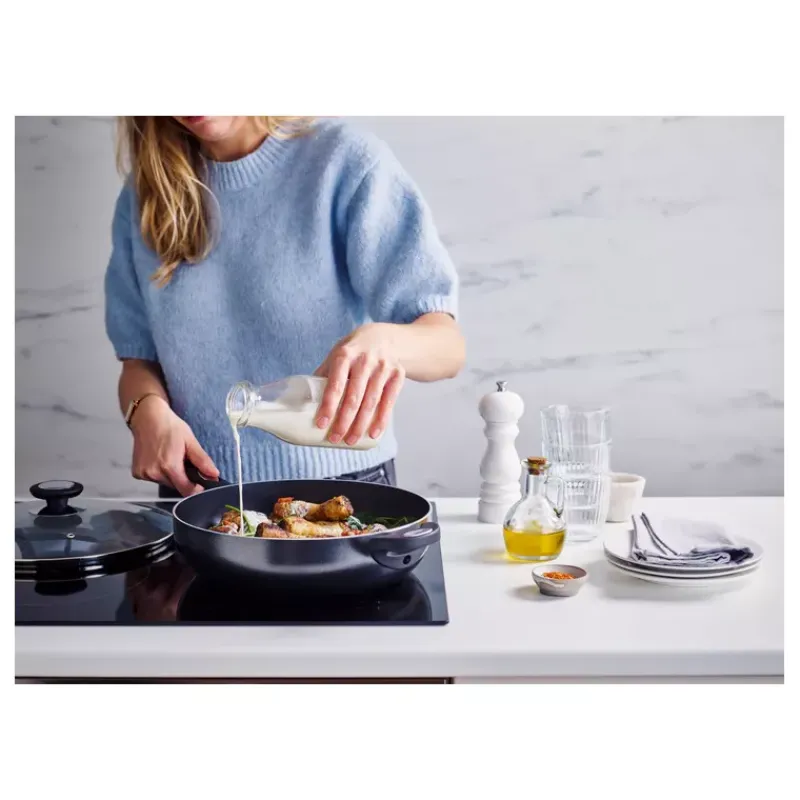 Sauteuses Revêtements Céramique | Sauteuses Revêtements Anti-adhérents-BEKA PRO INDUC Sauteuse Corps alu ép 3mm revêtement céramique Induction + Couvercle D28